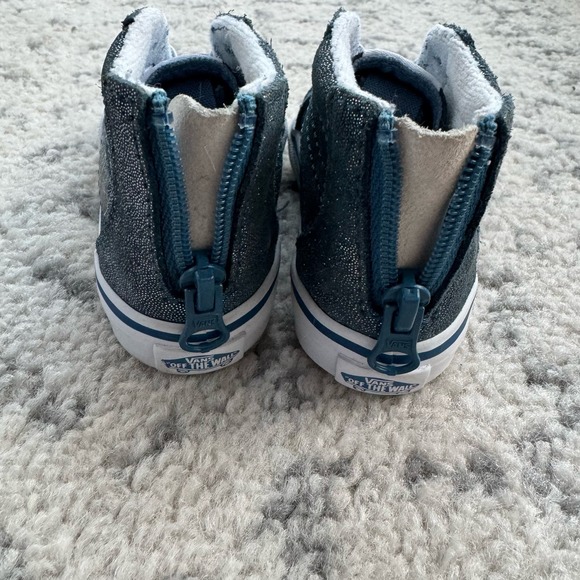 Vans x Harry Potter Sk8-Hi Zip Hogwarts Sneakers 5C - Picture 2 of 7